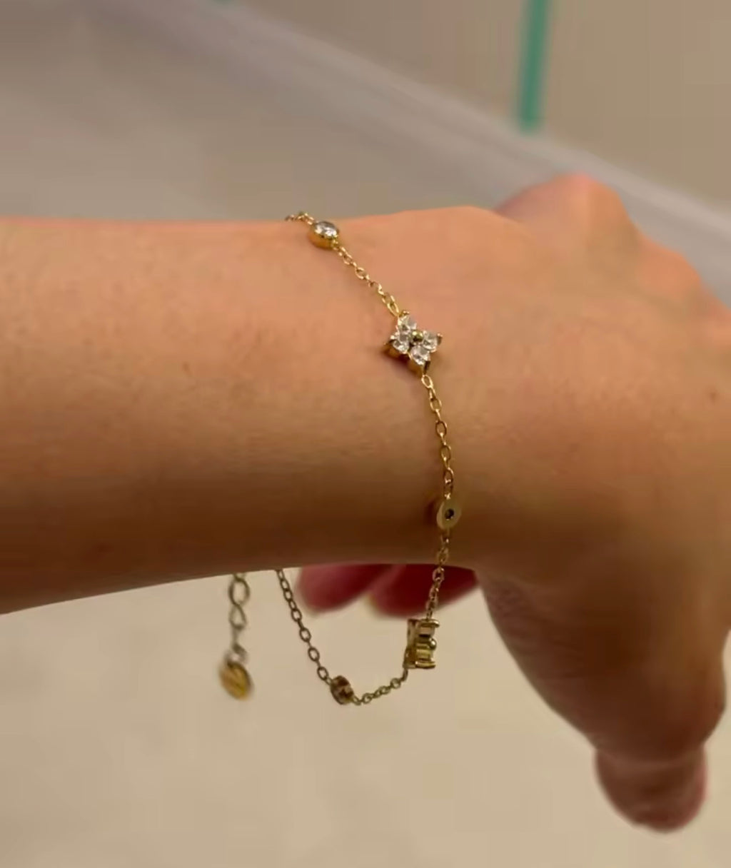Bloom Spark Bracelet