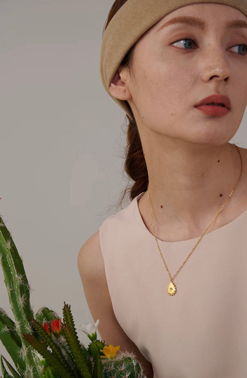 Felicidad Necklace