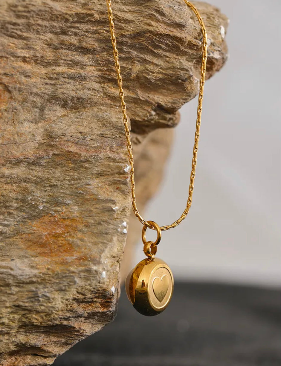 Única necklace