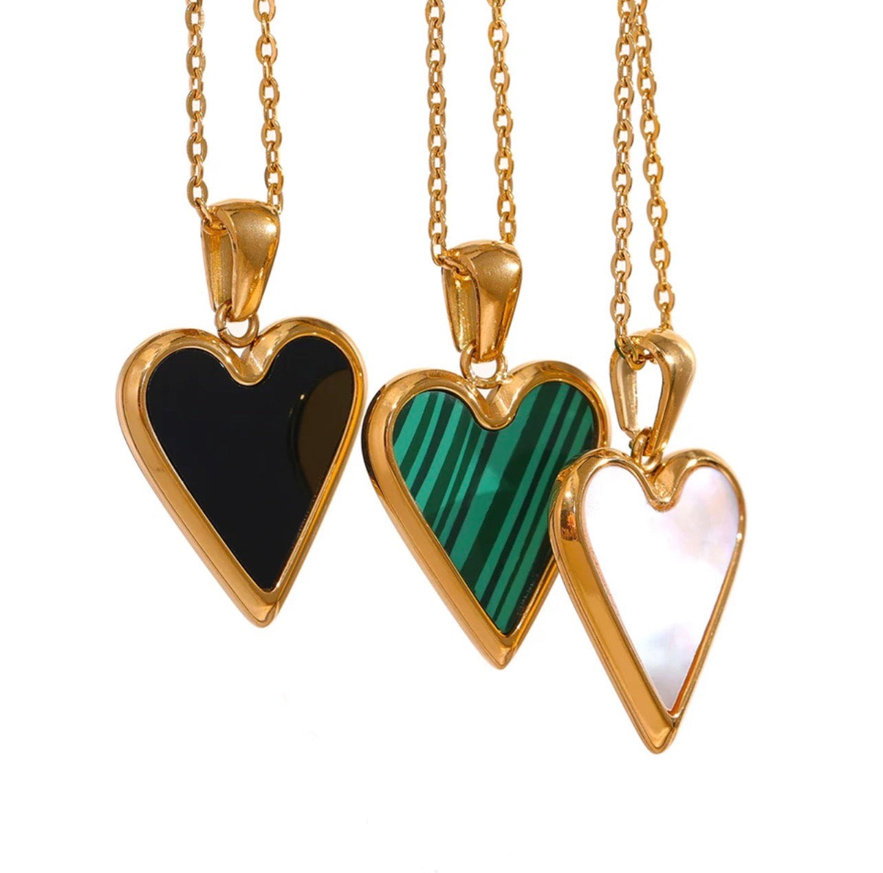 LINDA LOVE NECKLACE