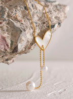 MARTINA PEARL NECKLACE