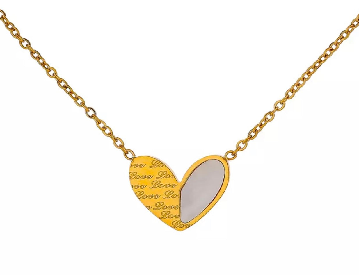 VICTORIAS NECKLACE