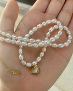 VICTORIAS NECKLACE